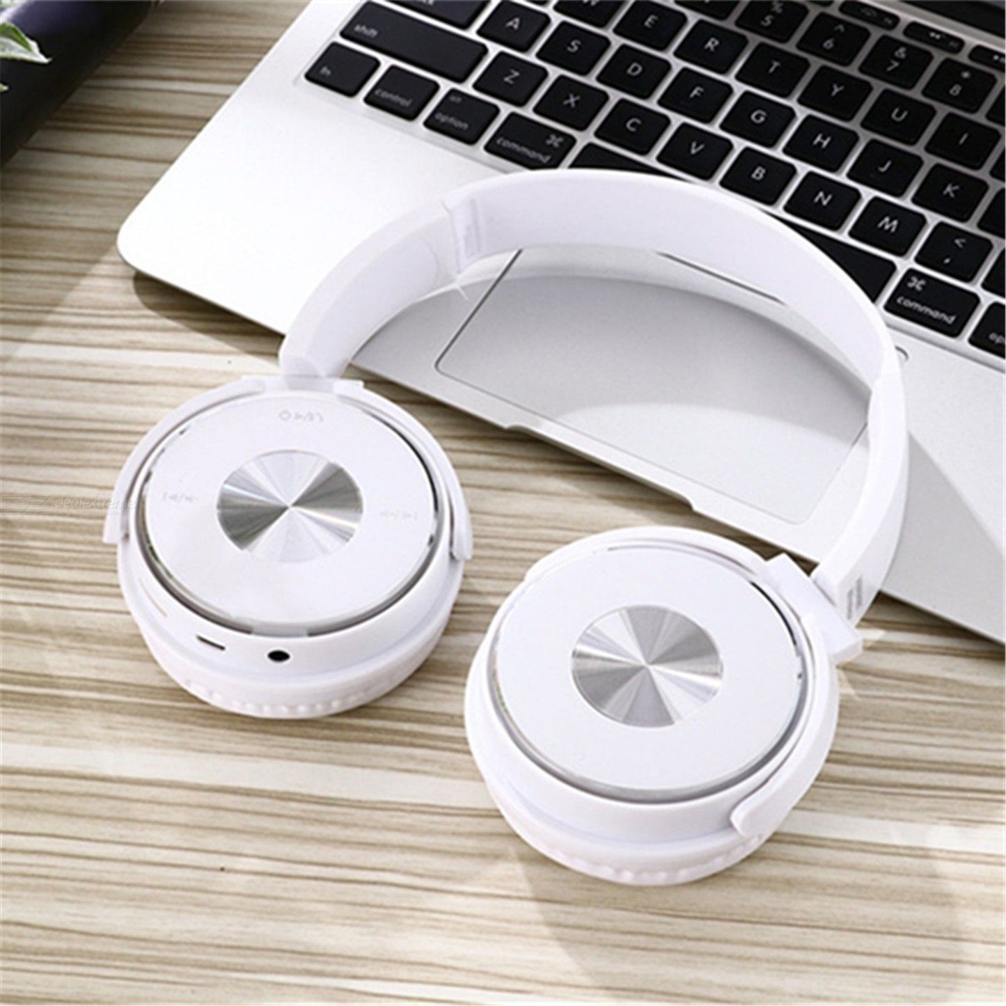 Wireless Bluetooth Headphones with Noise Cancelling Over-Ear Stereo Extra Bass